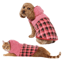 Живописна облека за кучиња: розова карирана јакна со качулка, големина xl